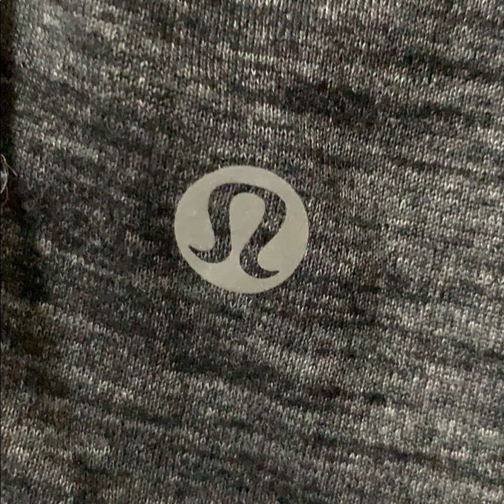 Lululemon tank top - Picture 3 of 3